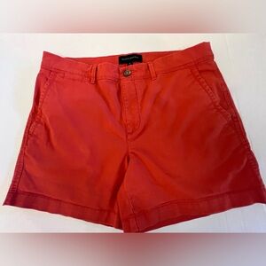 BANANA REPUBLIC SIZE 6 ORANGE SHORTS.